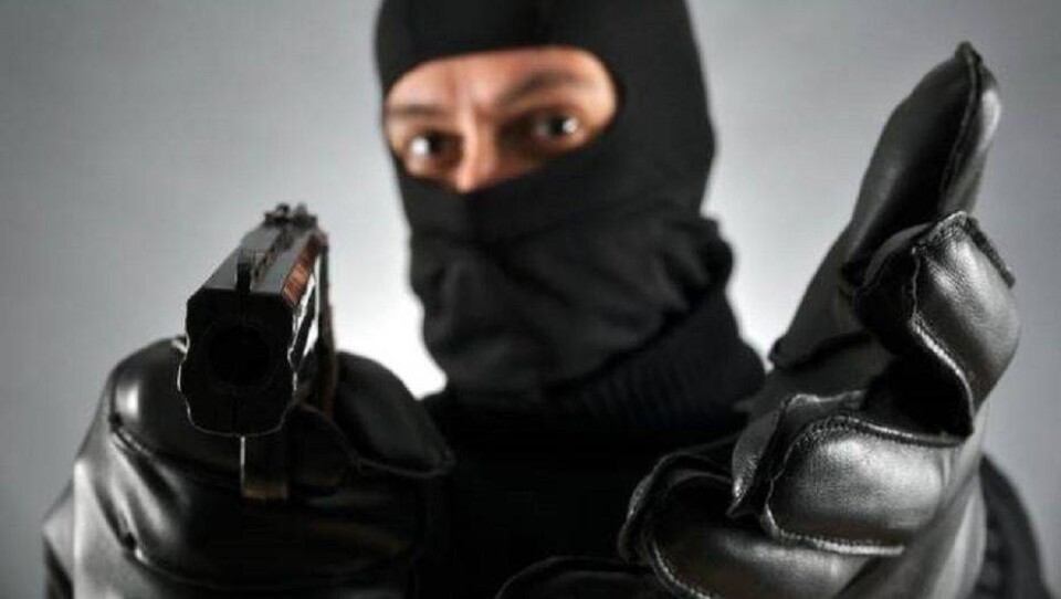 Дерзкого грабителя АЗС задержали в Астане