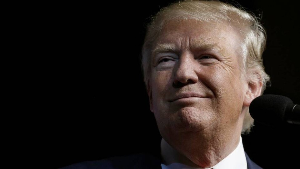 Перед дебатами Дональд Трамп встретился с женщинами, которых домогался Клинтон