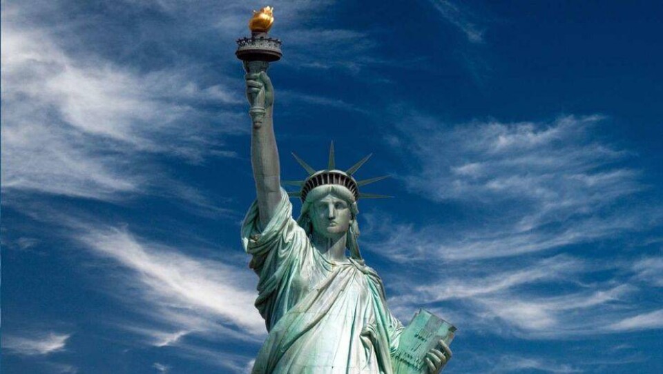 В США предложили отменить лотерею Green card