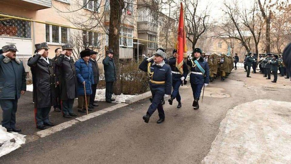В Алматы началась эстафета памяти ко Дню Победы