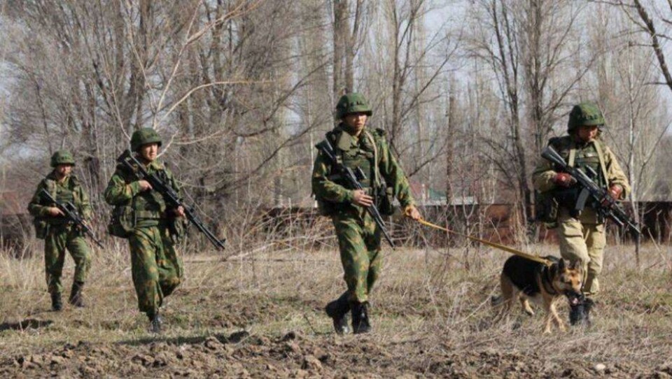 Пограничники Кыргызстана застрелили казахстанца, незаконно переходившего границу