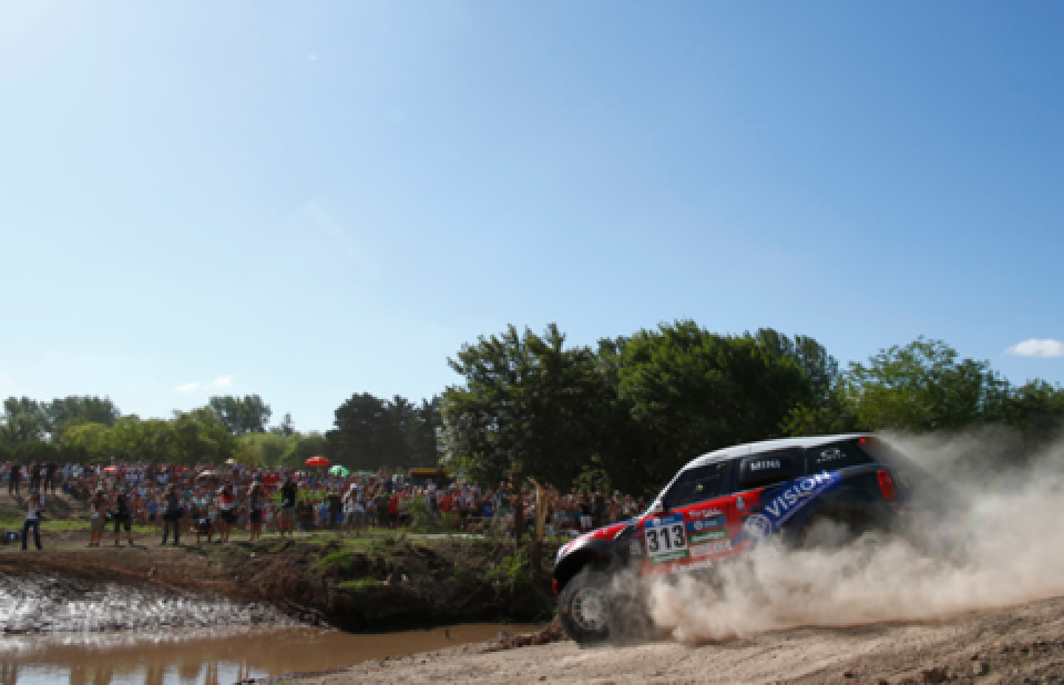 Фото dakar.com