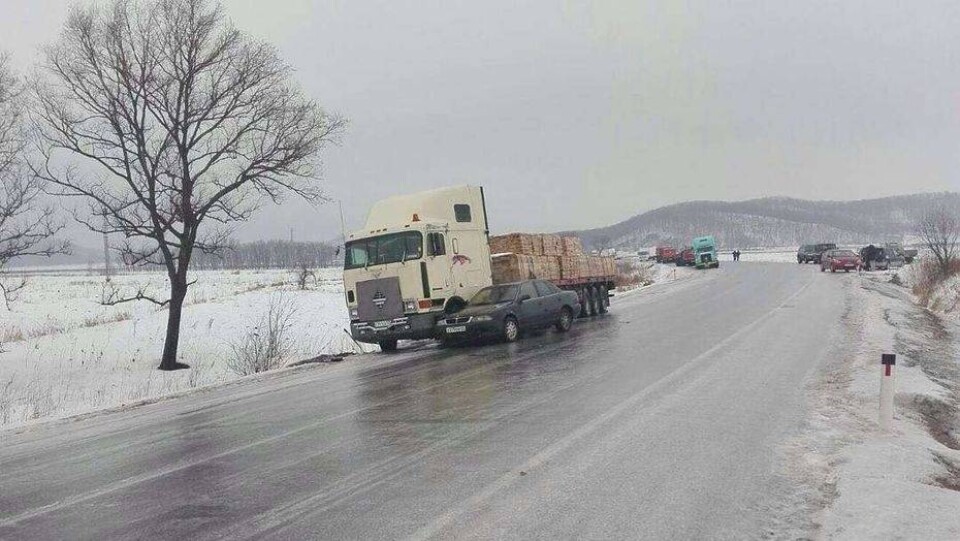 В Карагандинской области из-за гололёда закрыты трассы