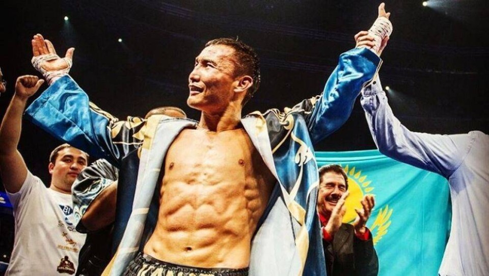 Канат Ислам победил Норберто Гонсалеса и получил два чемпионских пояса