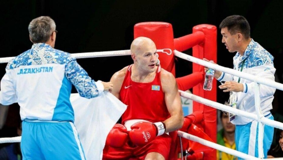 Левит вышел в полуфинал чемпионата Азии, одолев узбекского боксёра 