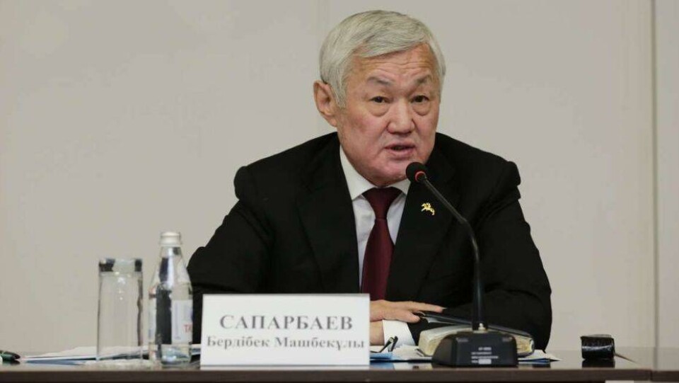 Сапарбаев обратился к врачам роддома в Атырау: Вы не должны останавливать свою работу