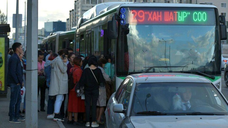 В Астане не хватает почти 900 водителей автобусов