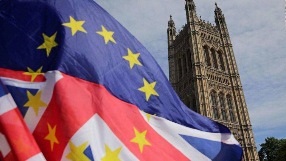 Палата общин Британии приняла закон, запрещающий "жёсткий" Brexit