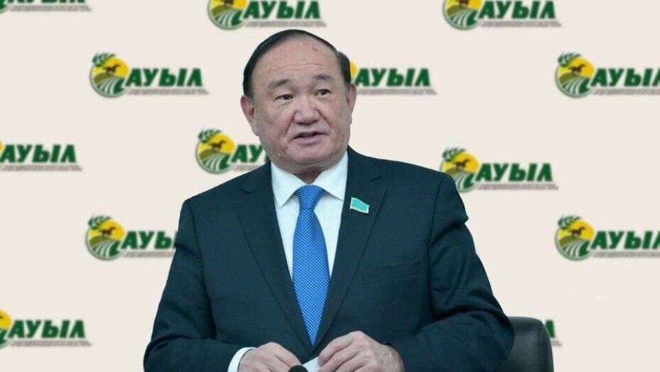 Партия "Ауыл" подала документы в ЦИК на участие в парламентских выборах