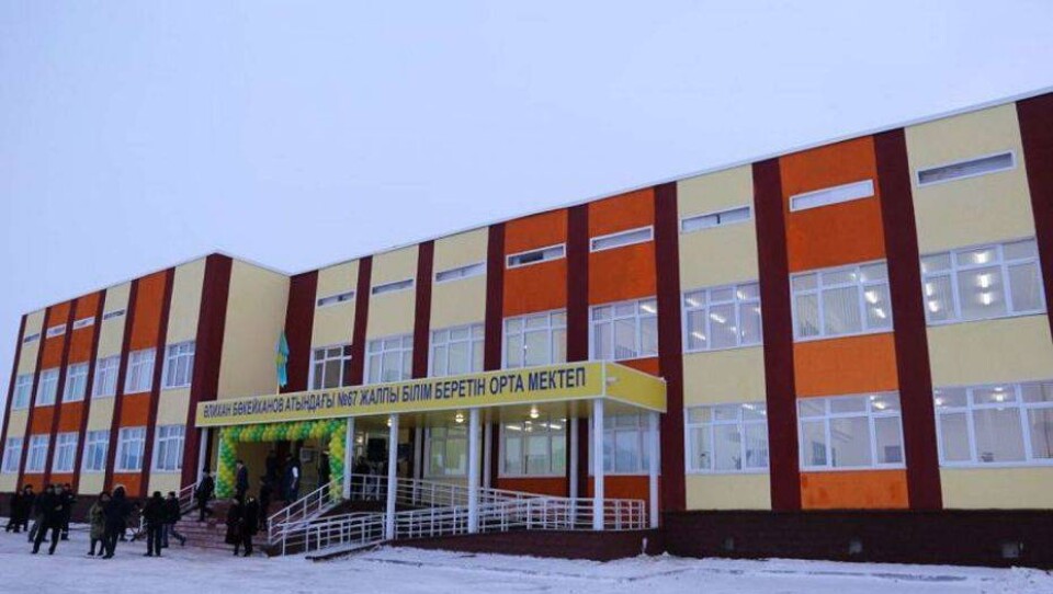 Паводки повредили новую школу в Актобе
