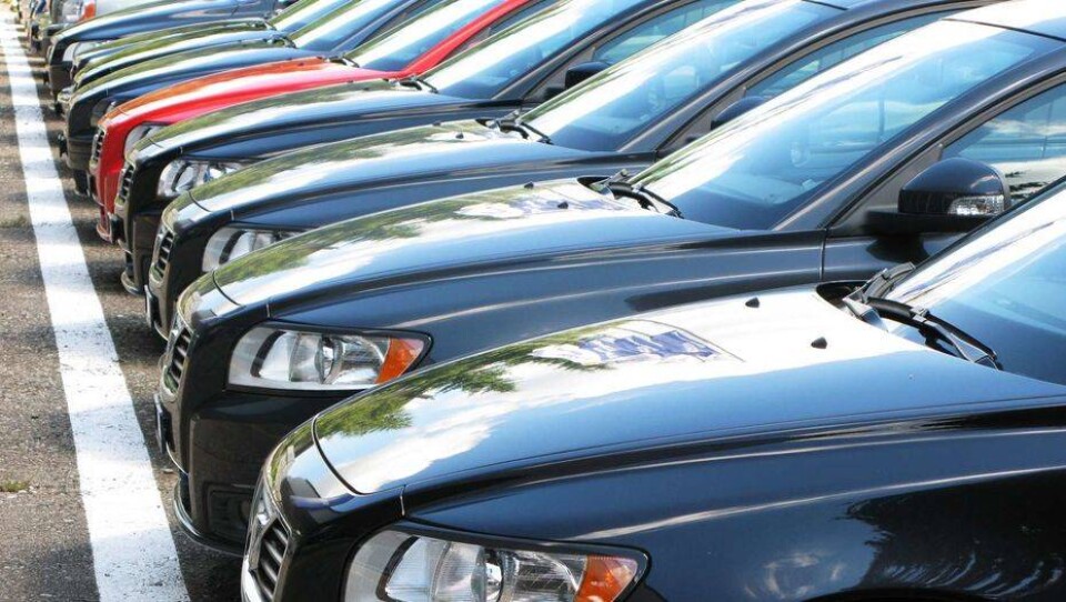 Выручка казахстанских авторетейлеров в августе выросла на 42%