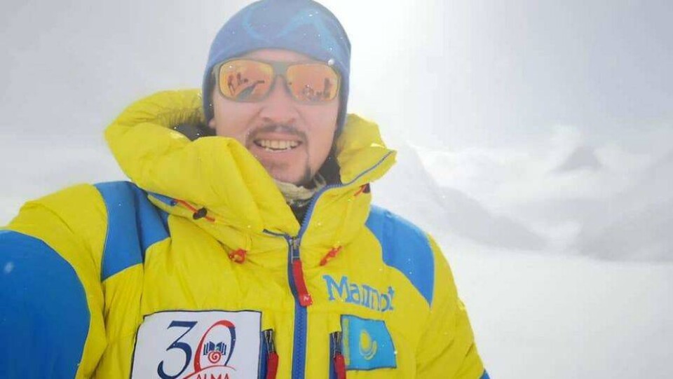 Альпинист Максут Жумаев во второй раз покорил Эверест