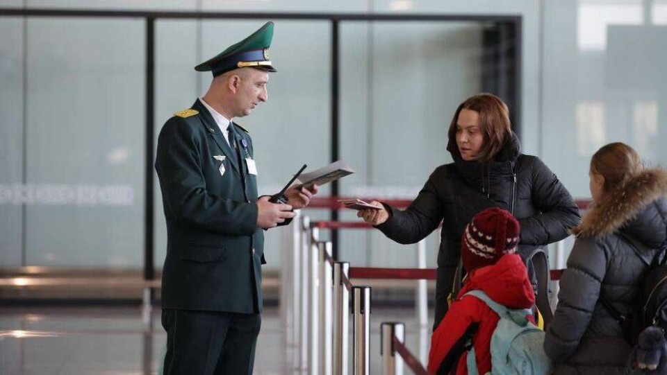 С иностранцев, которым разрешён въезд в РК, больше не требуют справку об отрицательном тесте на Covid-19
