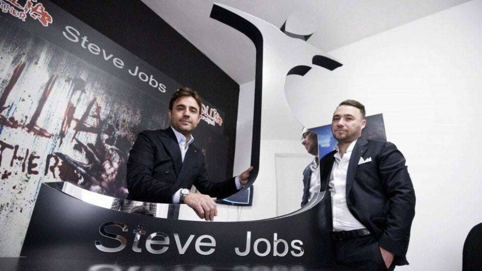 Модельеры из Италии выиграли у Apple спор за бренд Steve Jobs