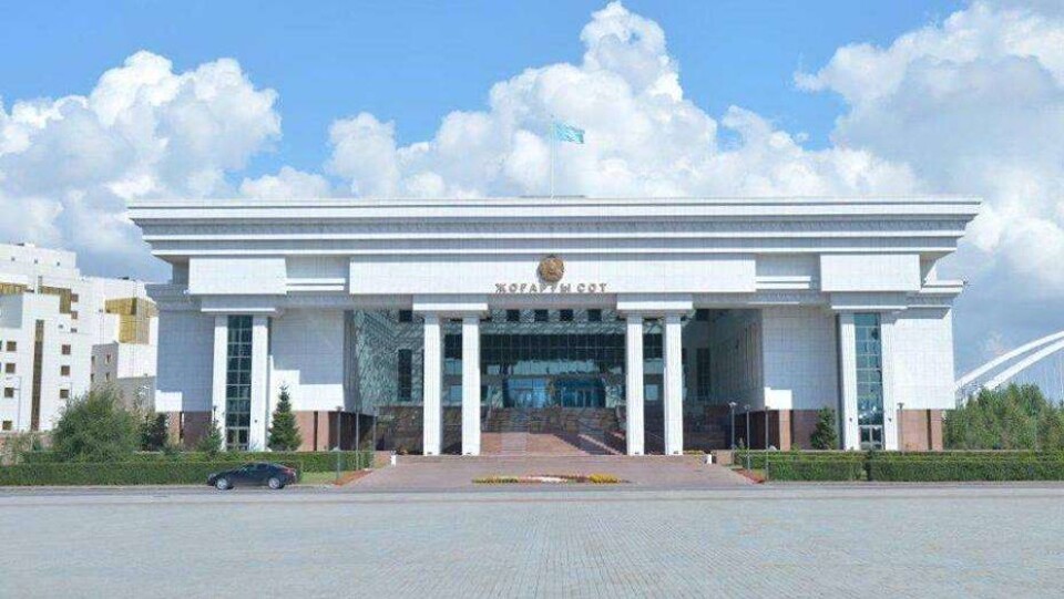 Верховный суд оправдал трёх казахстанцев, осуждённых за мошенничество и наркоторговлю