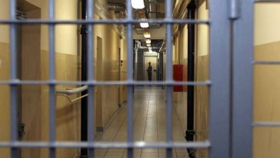 Сбежавшую в ОАЭ сотрудницу банка, подозреваемую в хищении денег вкладчиков, депортировали в Казахстан