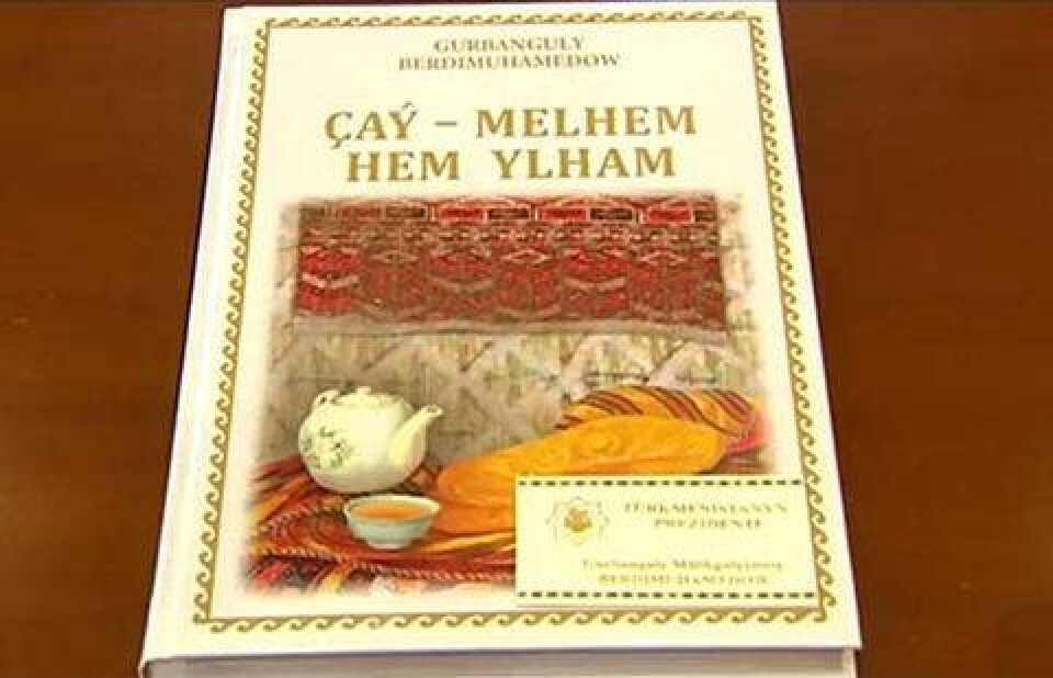 Книгу Гурбангулы Бердымухамедова о чае приравняли к святым вещам в Туркменистане