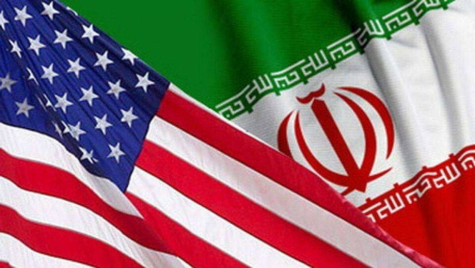 Со 2 мая США полностью запретят импорт нефти из Ирана под угрозой санкций