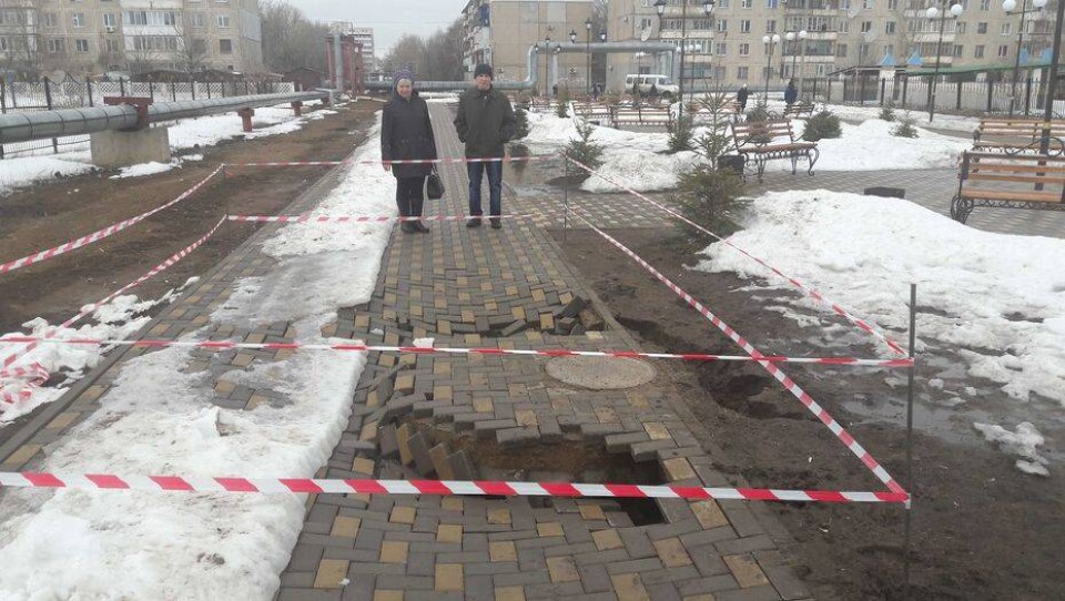 В Уральске обвалился новый бульвар, построенный за 90 млн тенге