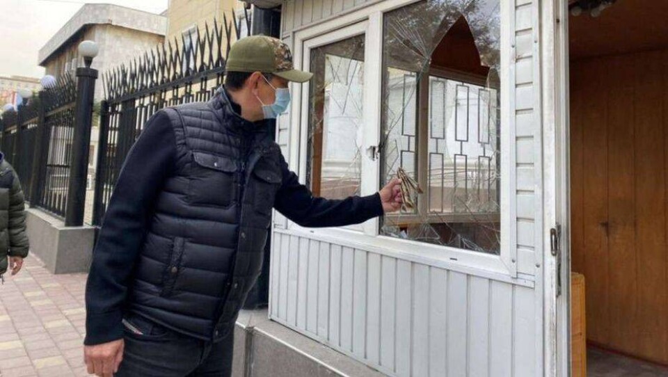 Ущерб от погромов в Бишкеке оценили в 213 тысяч долларов 