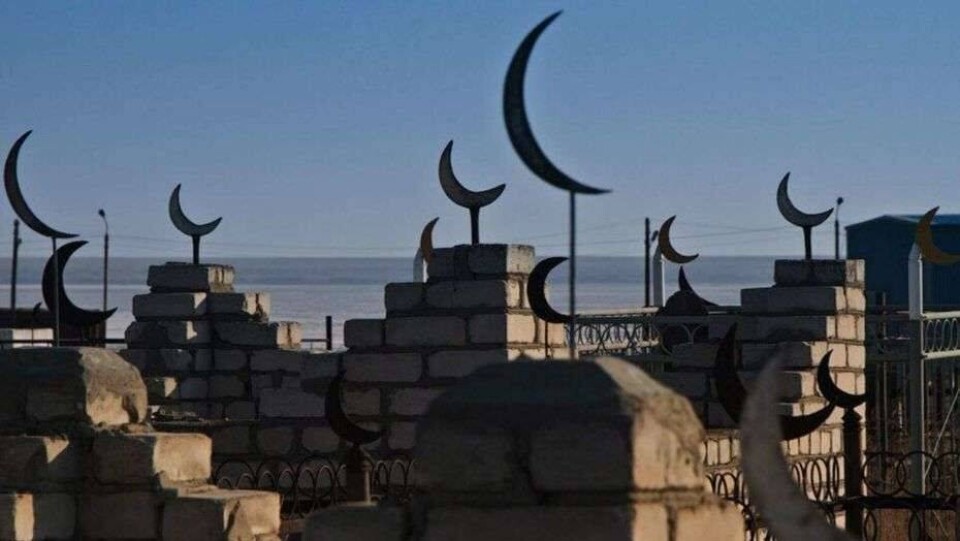 ДУМК призвал сократить количество людей, участвующих в церемониях погребения, до 10