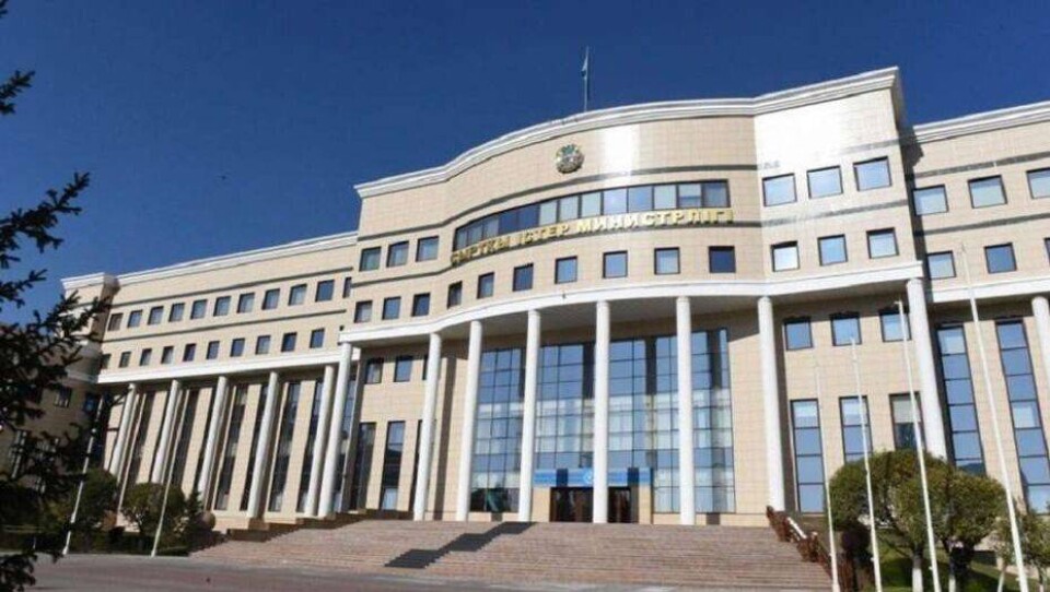 МИД прокомментировал фильм "Борат-2": Наши граждане справедливо возмущены откровенными расистскими выпадами