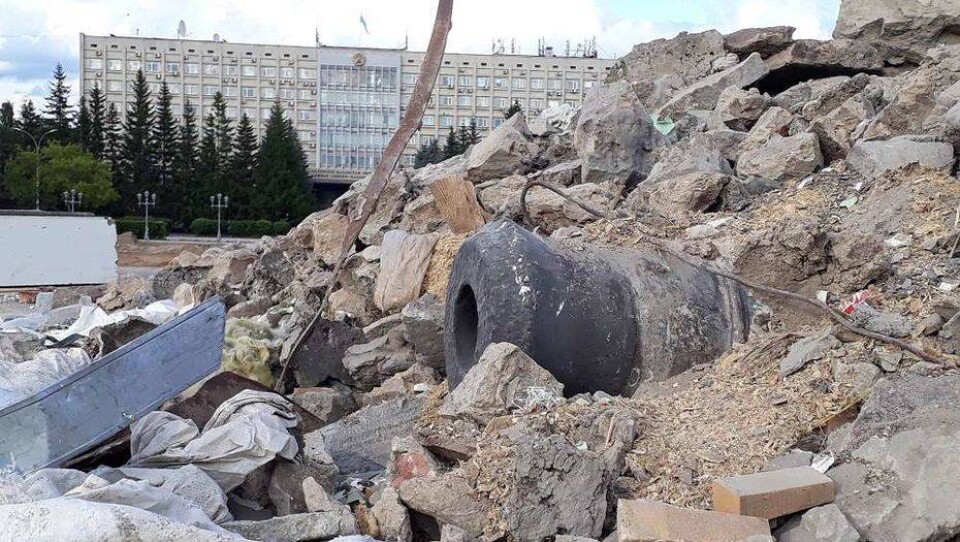 Ствол крепостной пушки найден в руинах снесённого кафе в Петропавловске