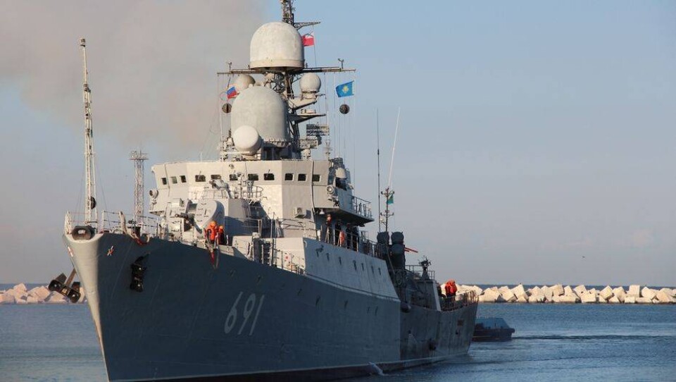Два ракетных корабля ВМС России вошли в порт Актау 