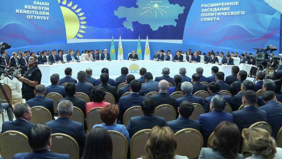 Чтобы закрыть вопрос о политических реформах, власти придётся вспомнить про средний класс
