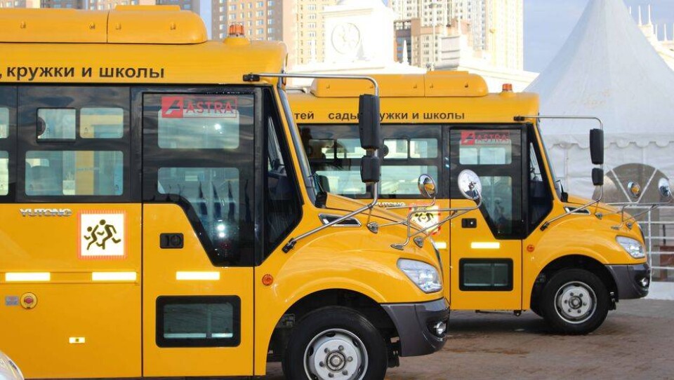 В Астане начали курсировать специальные автобусы для школьников