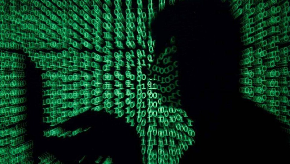 Хакеры выложили в сеть личные данные тысяч агентов ФБР