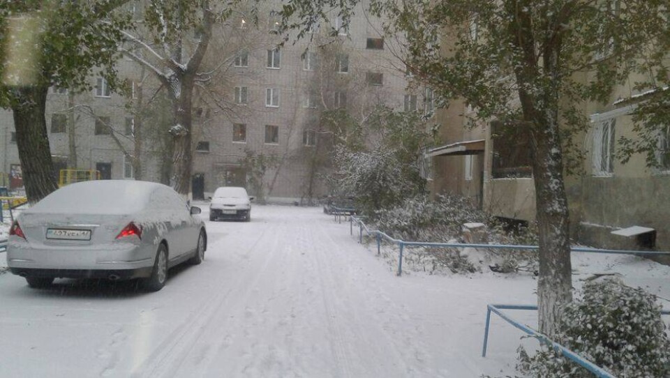 Семей завалило снегом