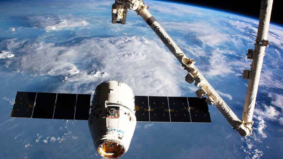 Неожиданный сюрприз доставил корабль Dragon на МКС 