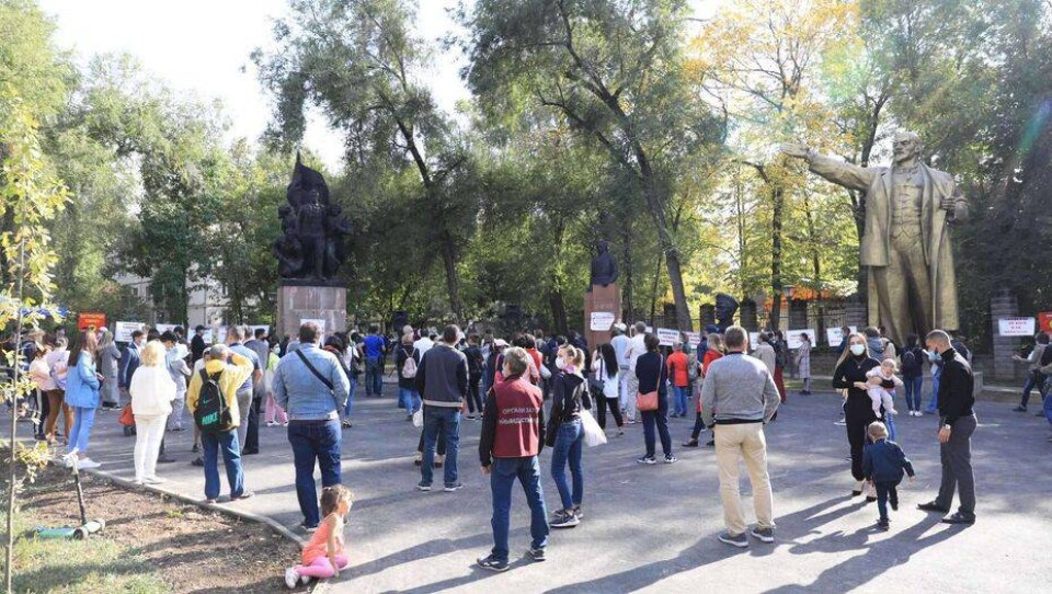 Алмаз Төлекенің суреті