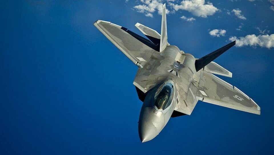 США подняли истребители в воздух после инцидента на борту пассажирского самолёта