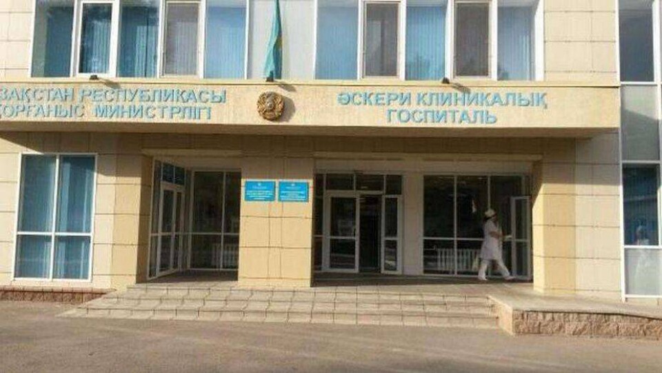 Военные медики, которые лечат пациентов с Covid-19, требуют выплаты надбавок