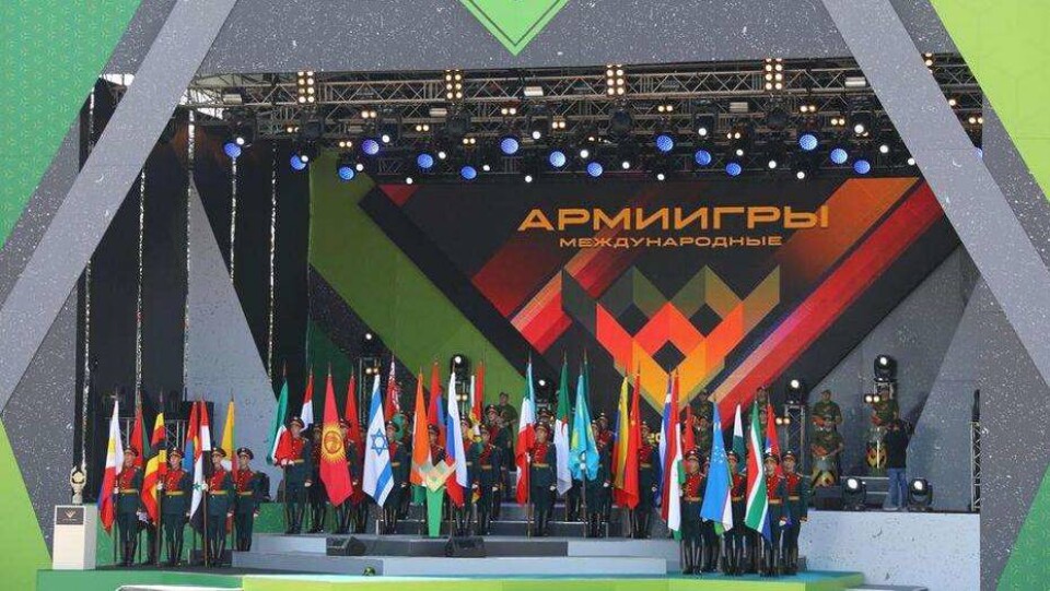 Министр обороны РК пожелал казахстанским военным победы на АрМИ-2018