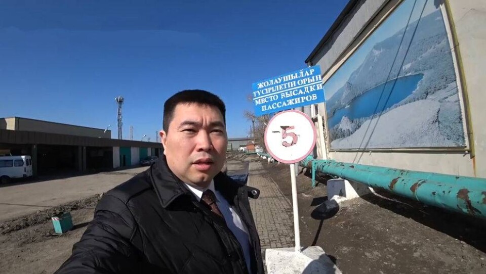 Бердонгар считает, что автовокзал Астаны держится на скотче 