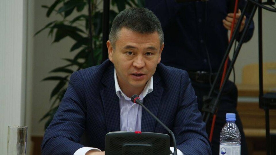 Мухтар Тайжан поддержал перевод казахского алфавита на латиницу 
