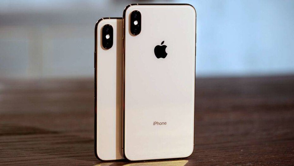 Apple запатентовала гнущийся смартфон