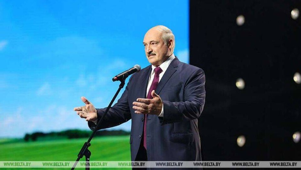 Лукашенко заявил, что не хочет, чтобы страна воевала, и закрыл границу с Польшей и Литвой