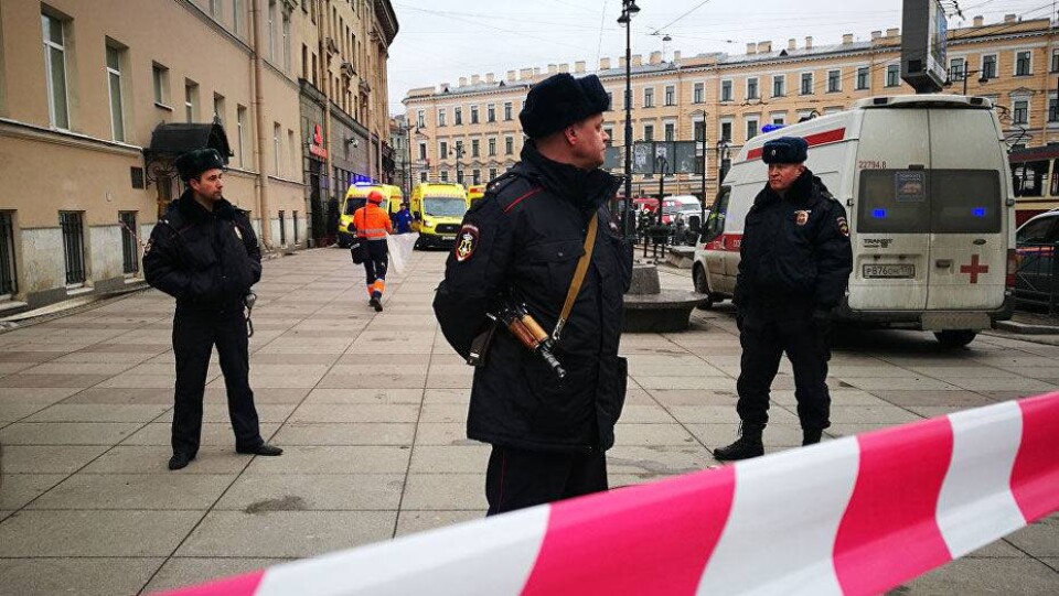 В метро Санкт-Петербурга обезвредили самодельную бомбу