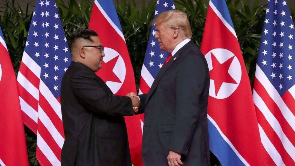 Ким Чен Ын снова попросил Трампа о встрече