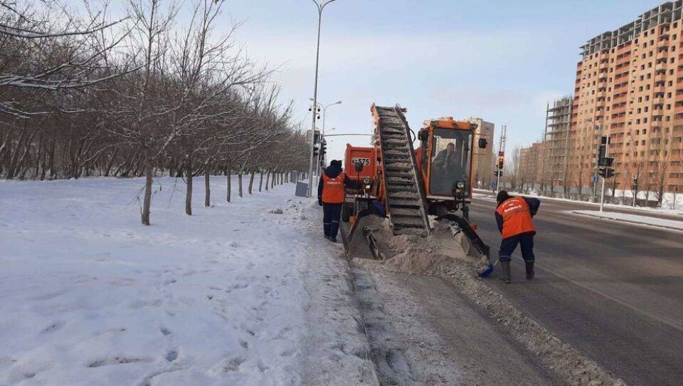 С улиц Нур-Султана вывезли более 17 тысяч кубометров снега