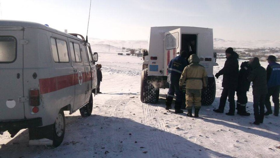 Более 340 человек вызволили спасатели из снежных заносов на трассах Казахстана