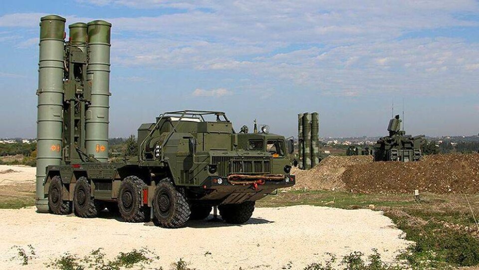 Россия призналась в переброске зенитной системы С-300 в Сирию