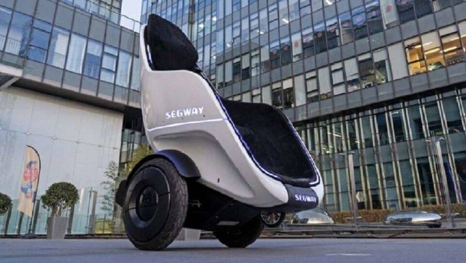 Segway представила двухколёсное кресло-автомобиль в форме яйца