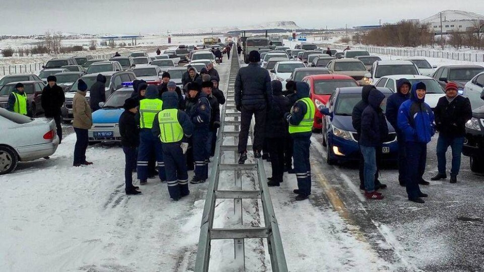 Транспортный коллапс произошёл на трассе Караганда-Астана 