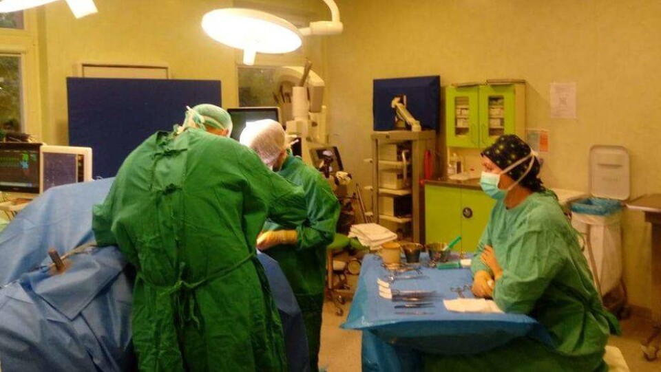 Уникальную операцию провели алматинские врачи новорождённому с аномалией позвоночника
