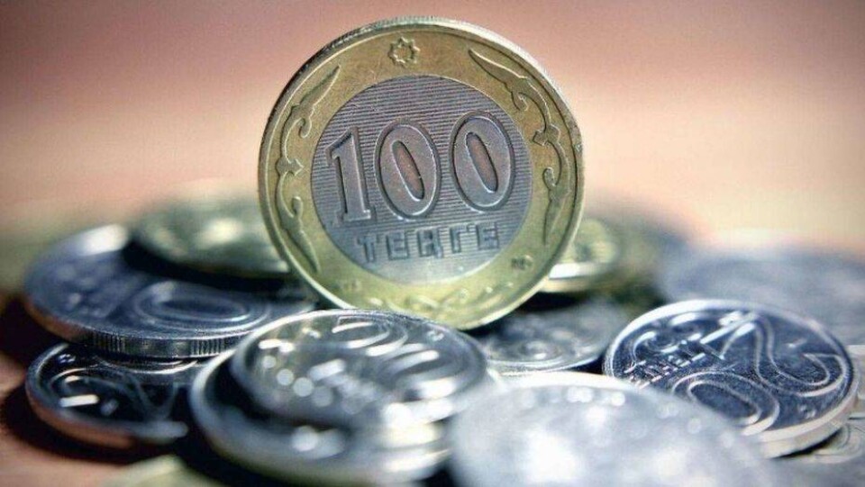 Тенге в День национальной валюты сохранил позиции на бирже